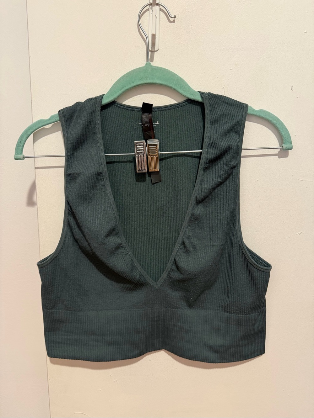 Urban Outfitters Ribbed Deep V Crop Top - Teal Green